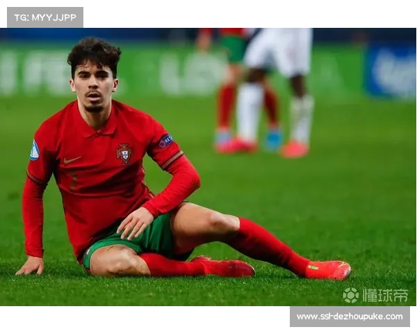 巴黎5-3逆转热刺,维蒂尼亚上演帽子戏法 巴黎5-3逆转热刺,维蒂尼亚上演帽子戏法